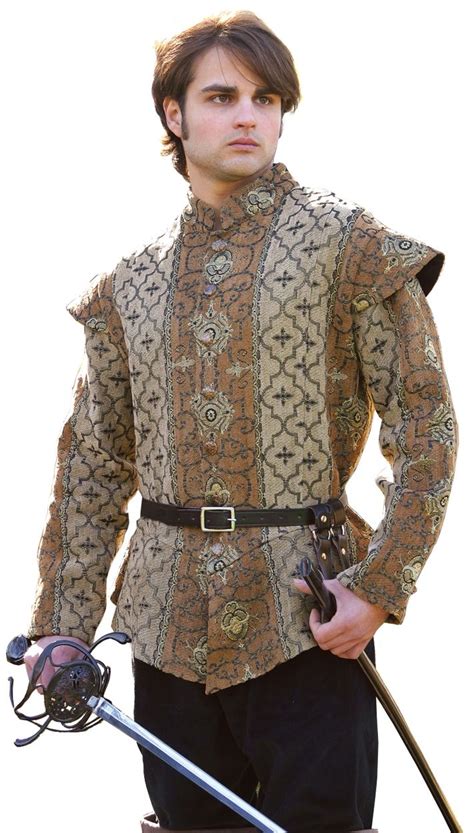 authentic renaissance clothing for men.